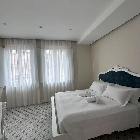 Karol Bed & Breakfast