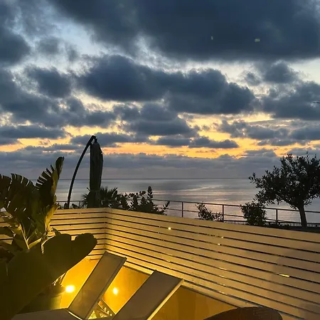 Karol 4* טרופאה